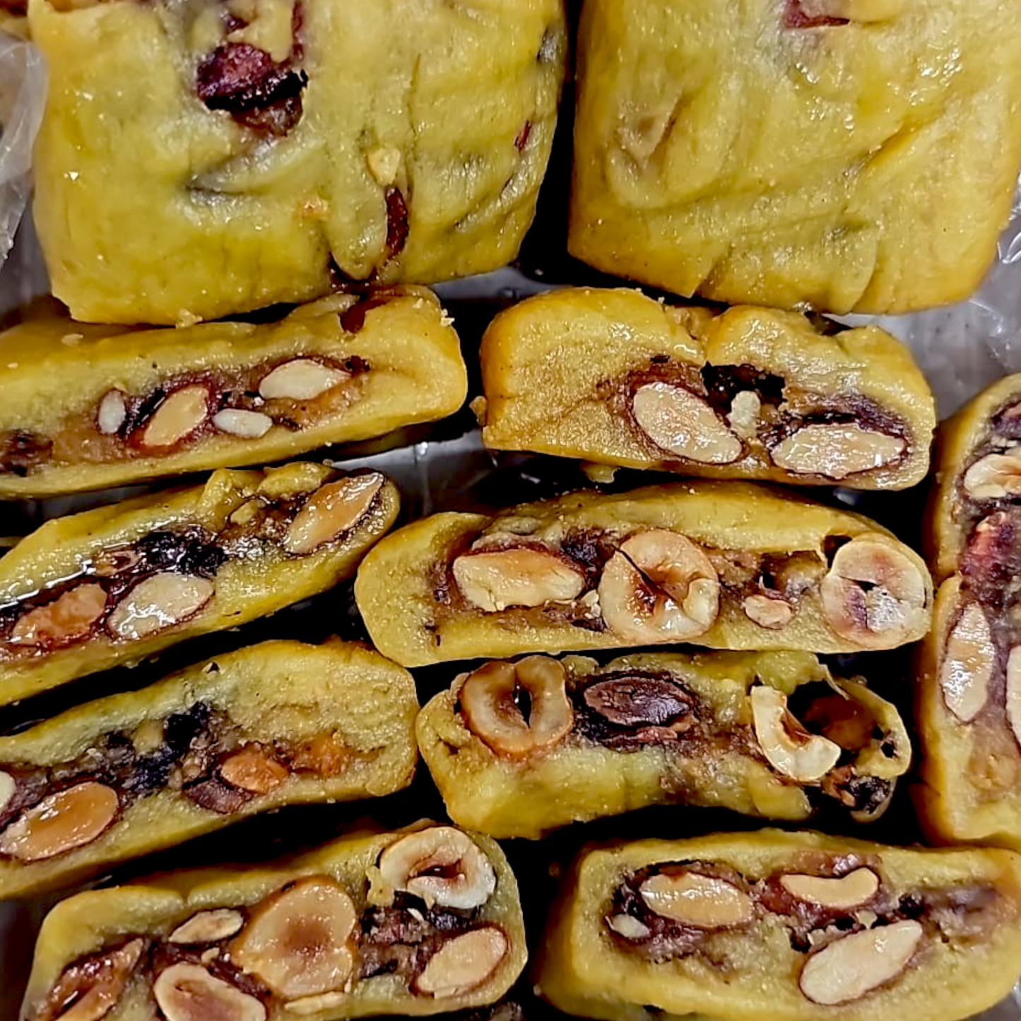 Makroudh mit Nussmischung (Baklawa Style) 500g